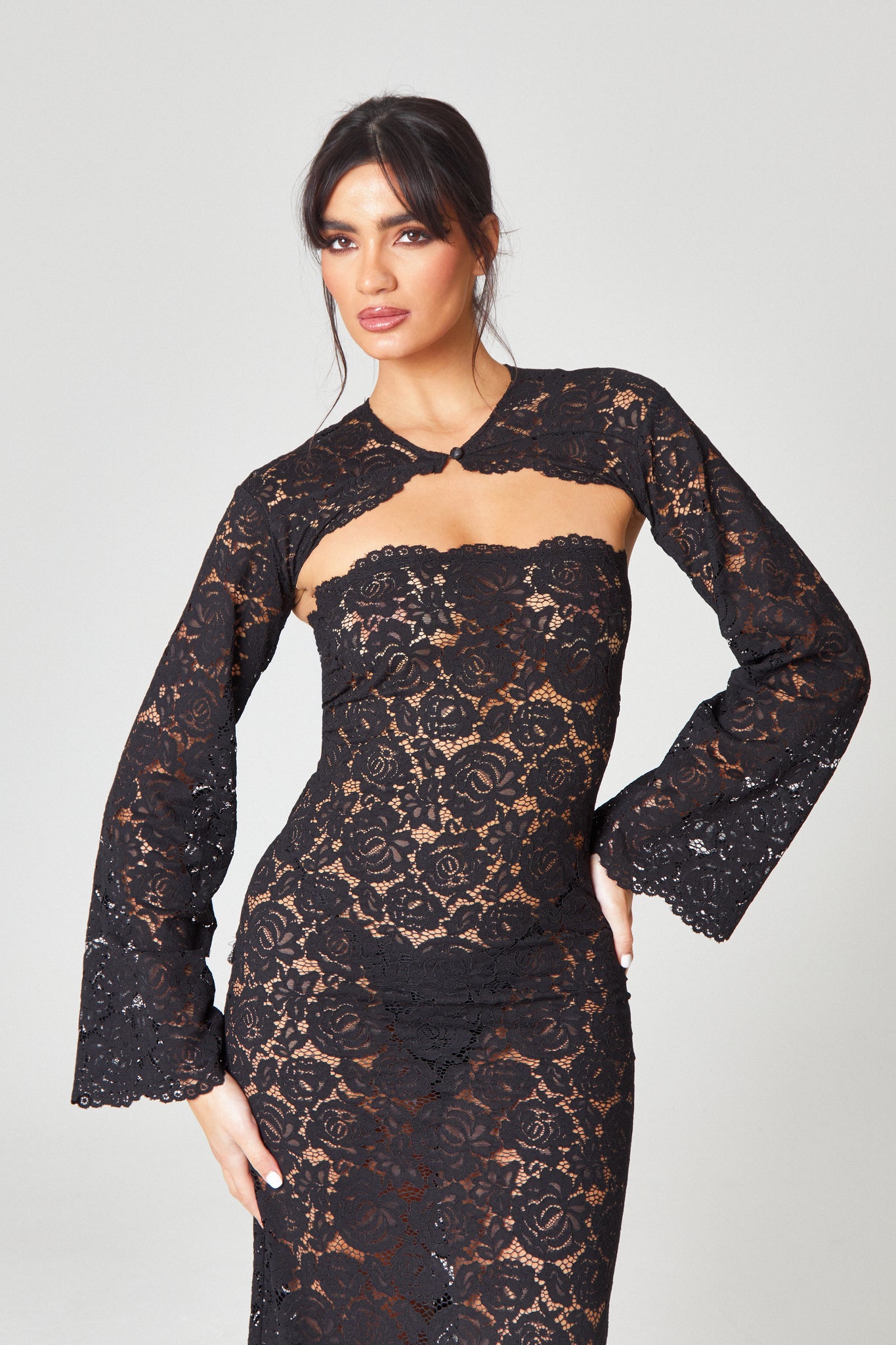 Black Lace Sleeves – Hyphen