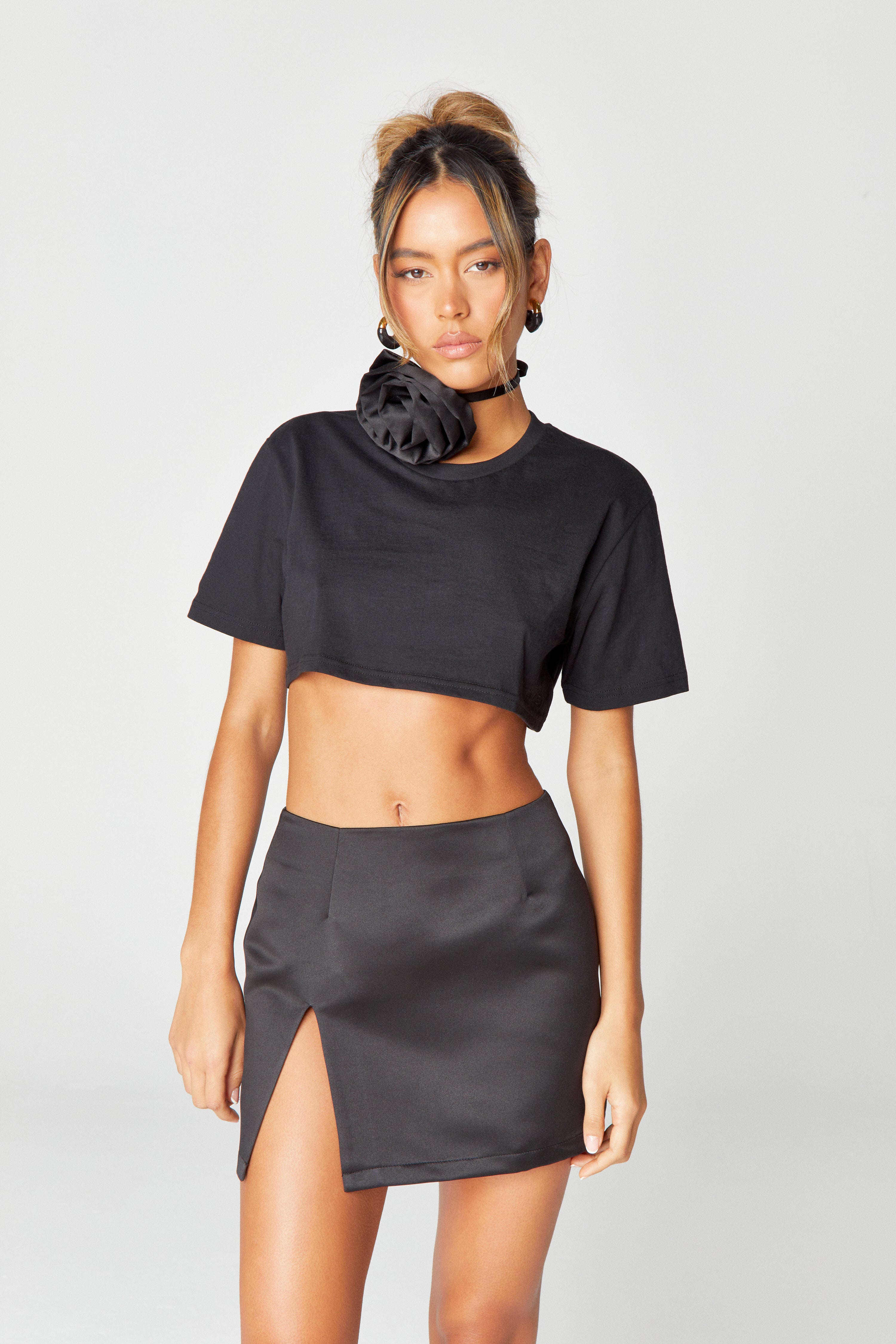Classic Cropped T-Shirt – Hyphen